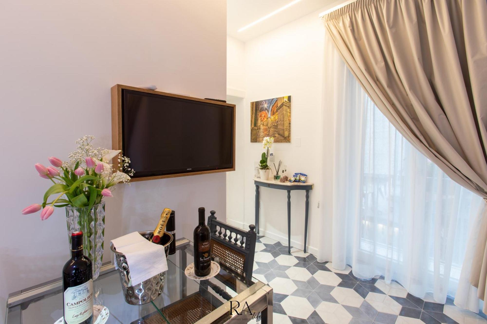Rea Life Luxury Suite Cava deʼ Tirreni Eksteriør billede