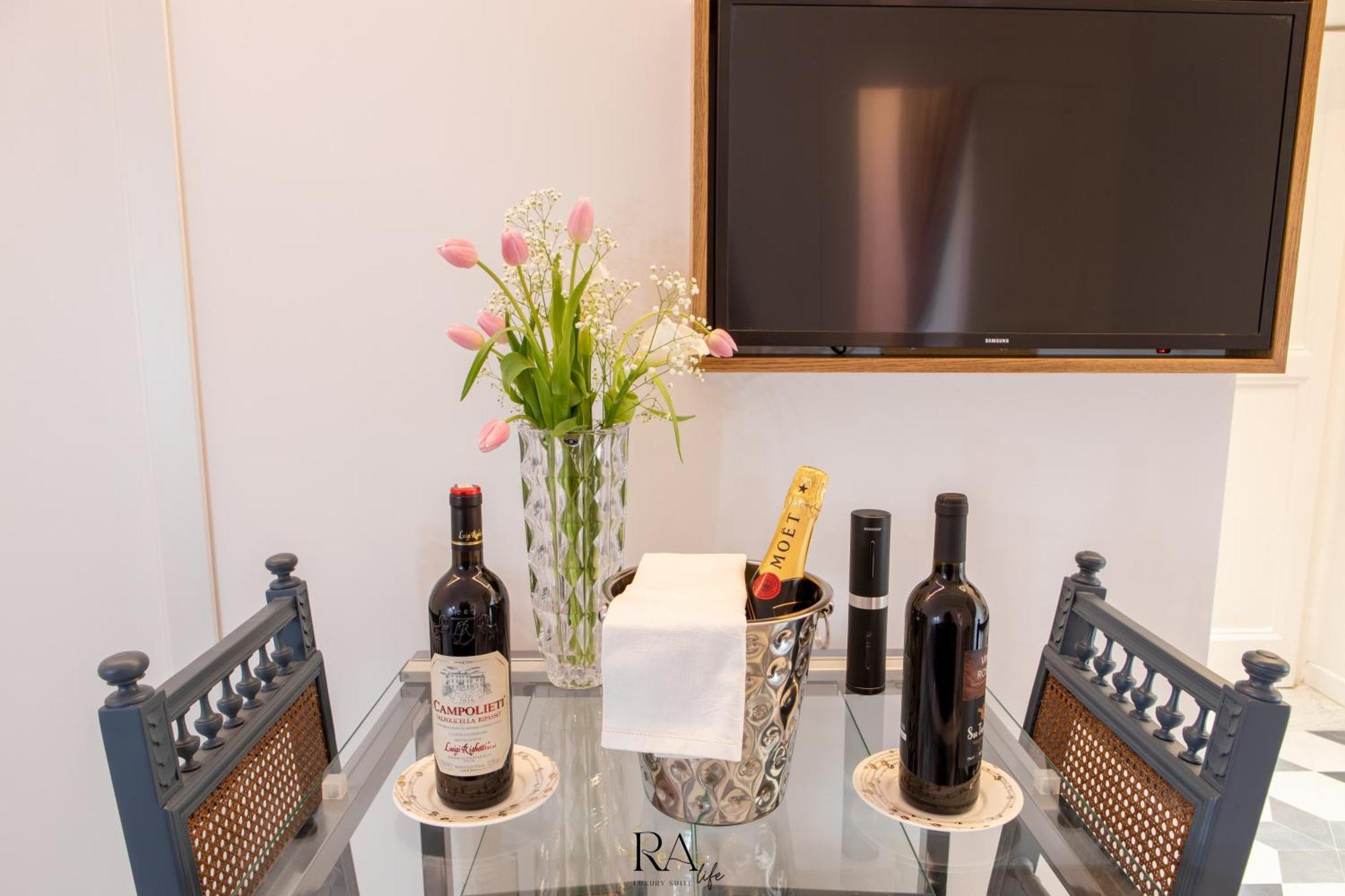 Rea Life Luxury Suite Cava deʼ Tirreni Eksteriør billede